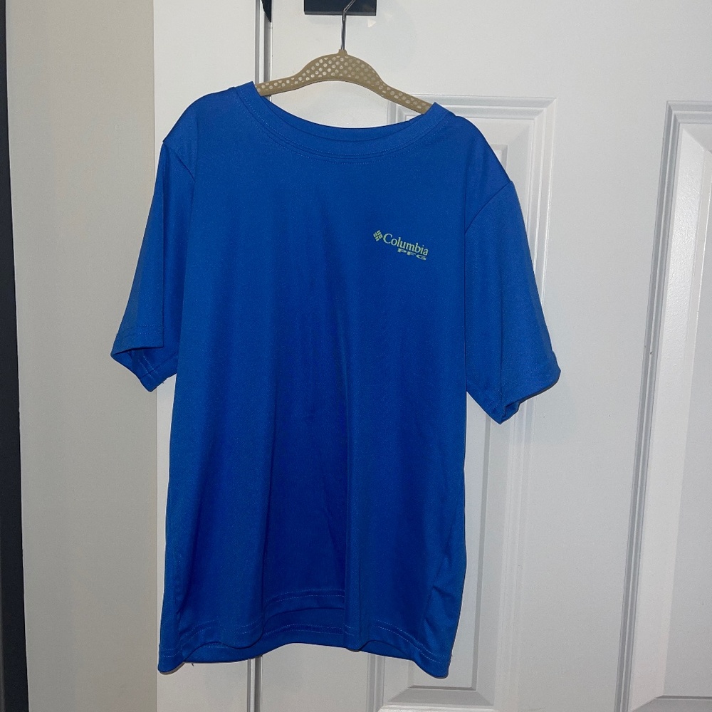 NWOT Columbia shirt